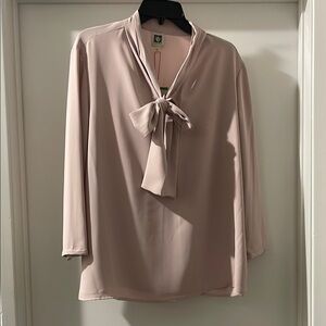 Elegant Women's Blouse with Bow Tie